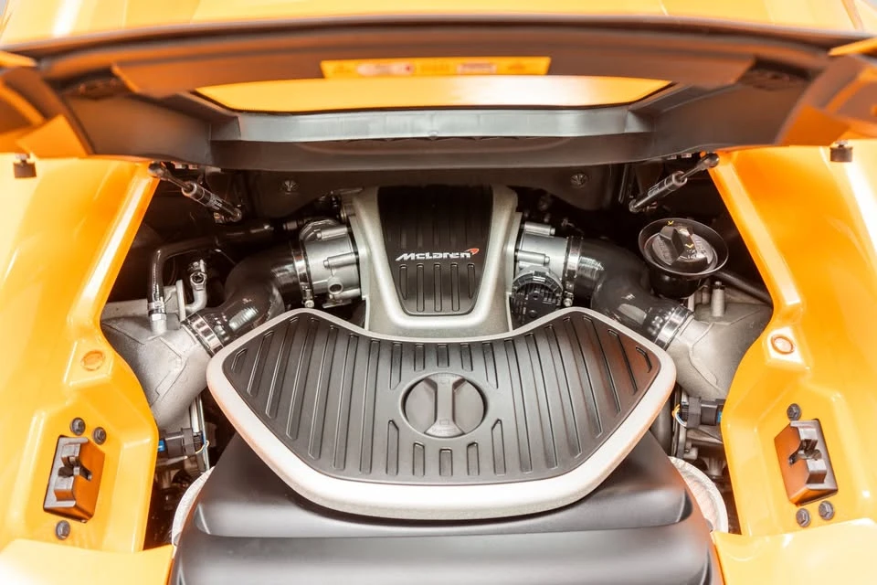 2015 McLaren 650S Spider - Image 8 of 16