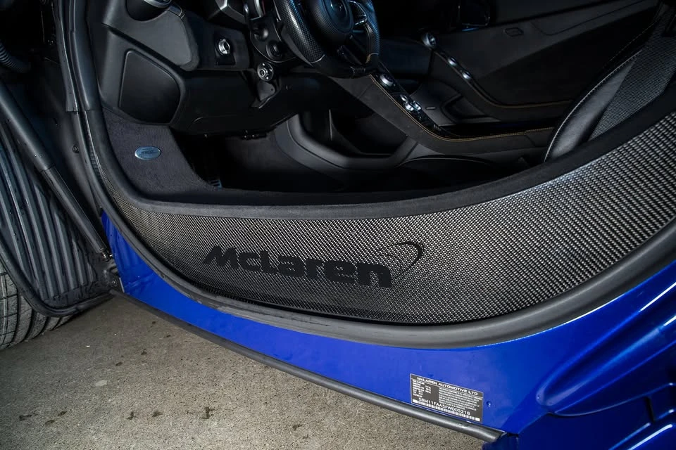 2015 McLaren 650S Spider - Image 19 of 20