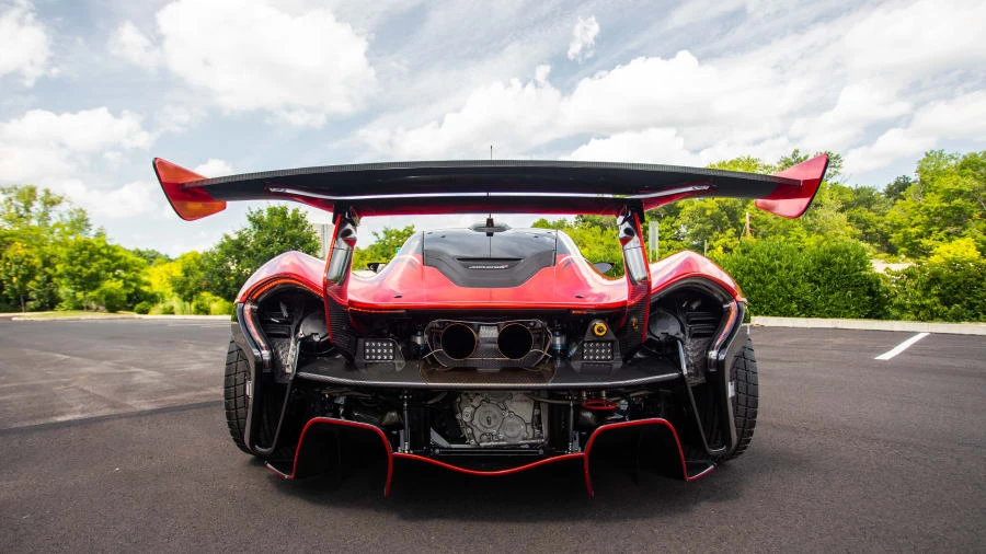 2015 McLaren P1 - Image 10 of 31