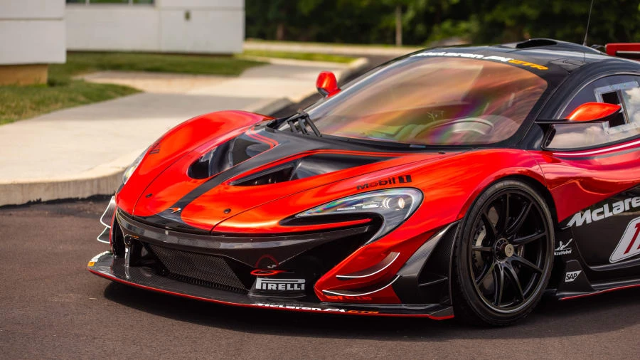2015 McLaren P1 - Image 26 of 31