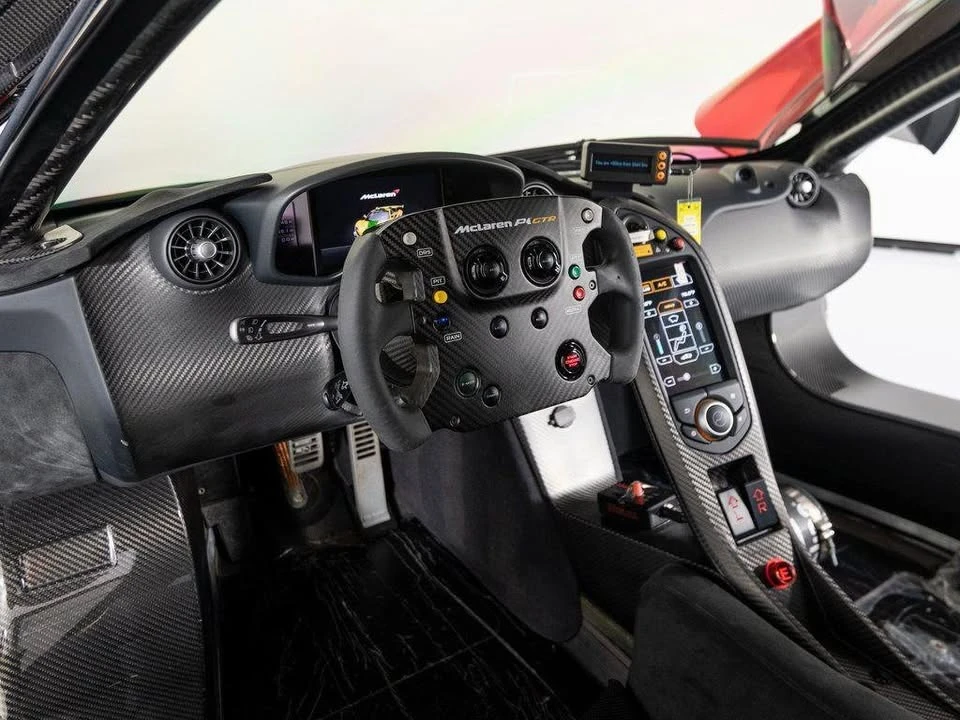 2015 McLaren P1 - Image 4 of 21