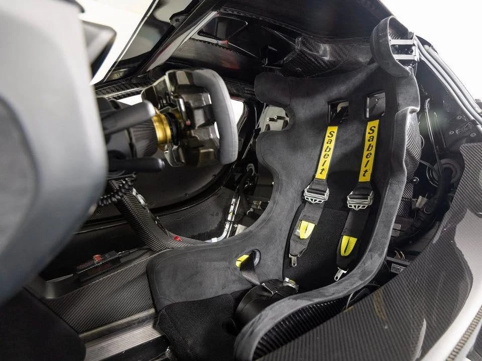 2015 McLaren P1 - Image 16 of 21
