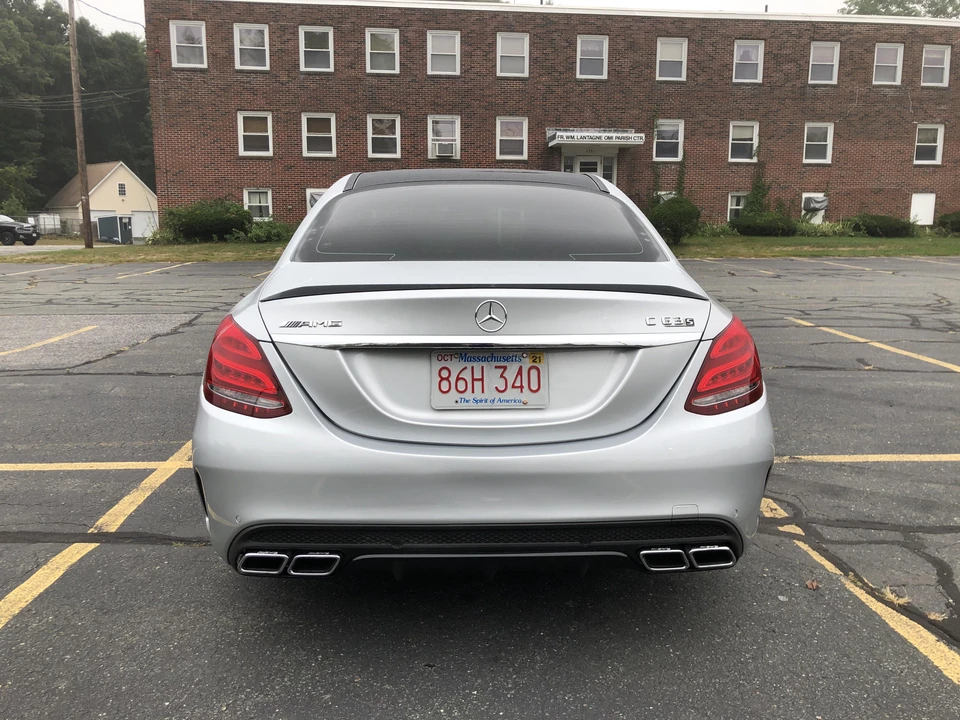 2015 Mercedes-Benz W205 C 63 AMG - Image 10 of 13