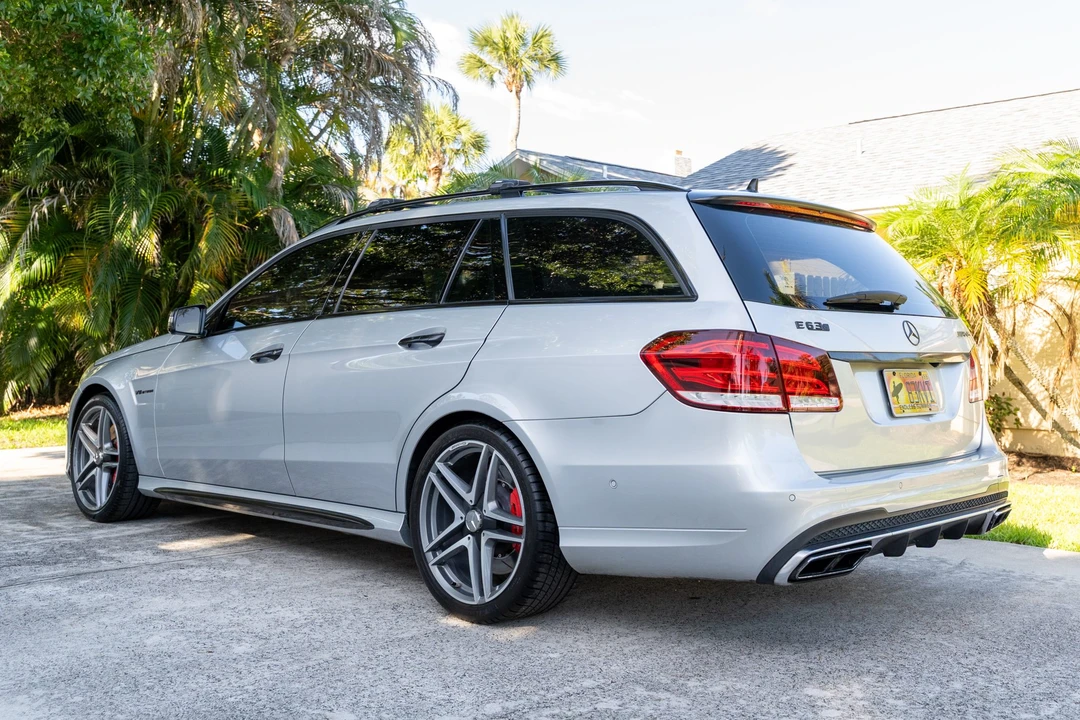 2015 Mercedes-Benz W212 E 63 AMG - Image 4 of 31