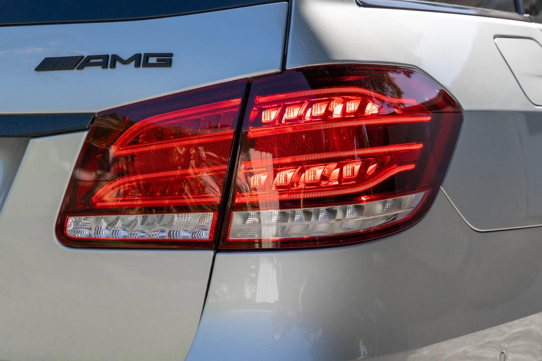 2015 Mercedes-Benz W212 E 63 AMG - Image 19 of 31