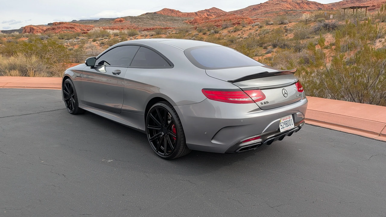 2015 Mercedes-Benz C217/A217 S 63 & S 65 AMG Coupe & Convertible - Image 8 of 31