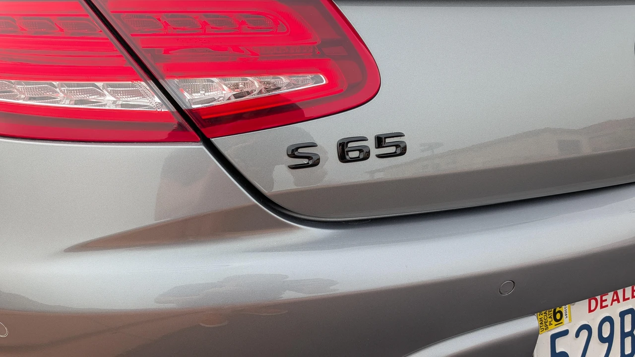 2015 Mercedes-Benz C217/A217 S 63 & S 65 AMG Coupe & Convertible - Image 20 of 31