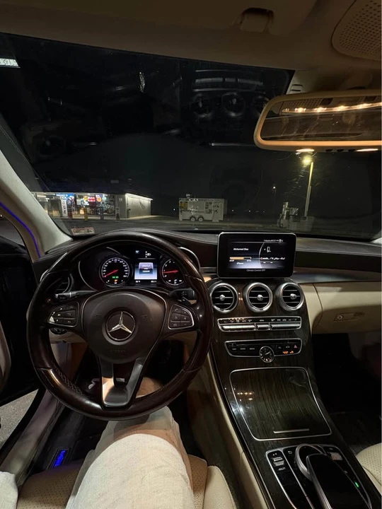 2015 Mercedes-Benz E-Class - Image 4 of 8