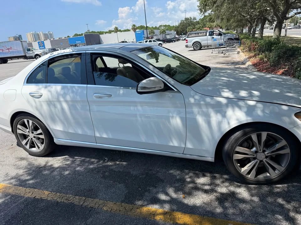 2015 Mercedes-Benz E-Class - Image 5 of 7