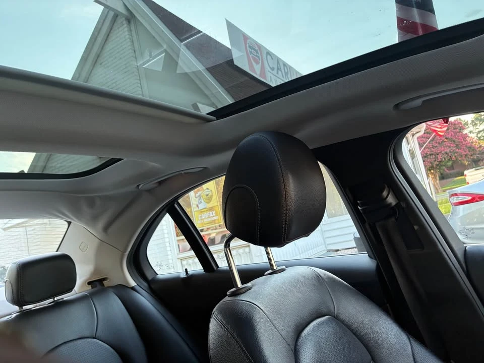2015 Mercedes-Benz W212 E-Class - Image 15 of 20