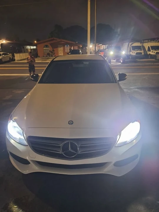 2015 Mercedes-Benz W212 E-Class - Image 2 of 7
