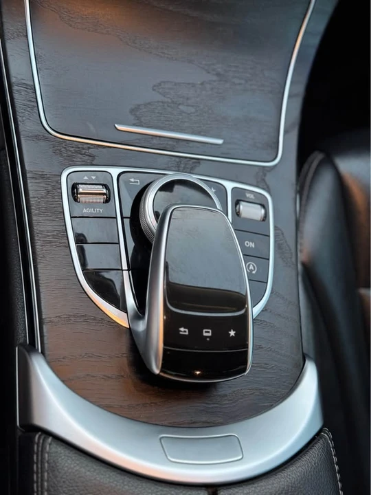 2015 Mercedes-Benz W212 E-Class - Image 17 of 20