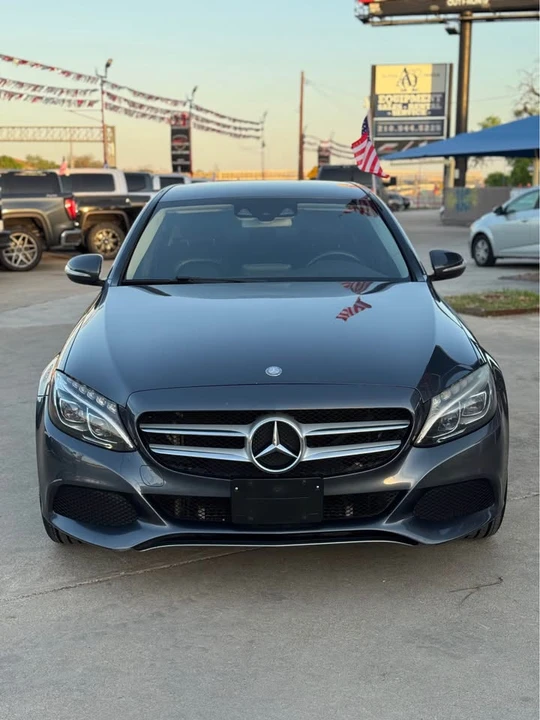 2015 Mercedes-Benz W212 E-Class - Image 2 of 20