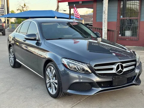 2015 Mercedes-Benz 300 d Sedan