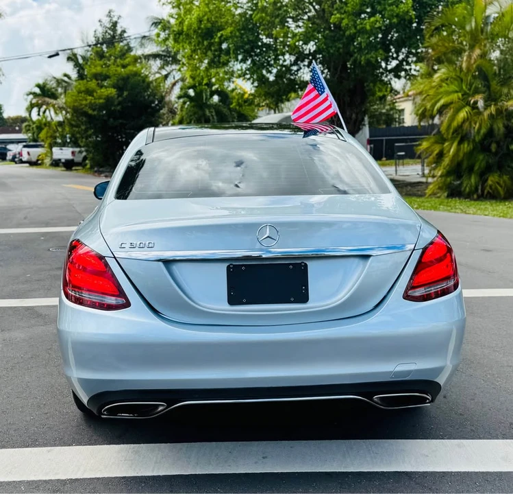 2015 Mercedes-Benz W212 E-Class - Image 4 of 13