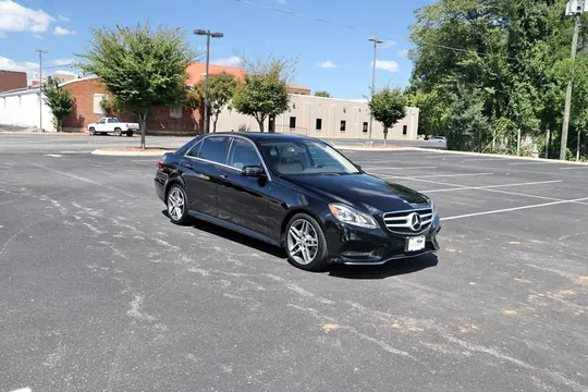 2015 Mercedes-Benz 300 e 4-M