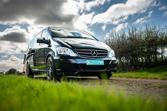 2015 Mercedes-Benz BRABUS iBusiness 3D 4.0 LWB