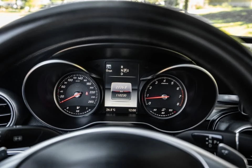 2015 Mercedes-Benz W205 C-Class - Image 10 of 17