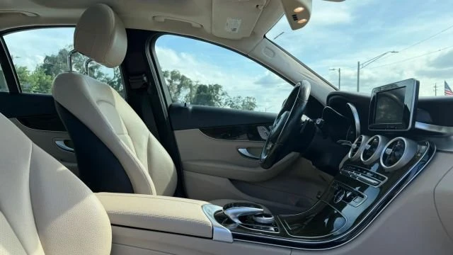 2015 Mercedes-Benz W205 C-Class - Image 13 of 18