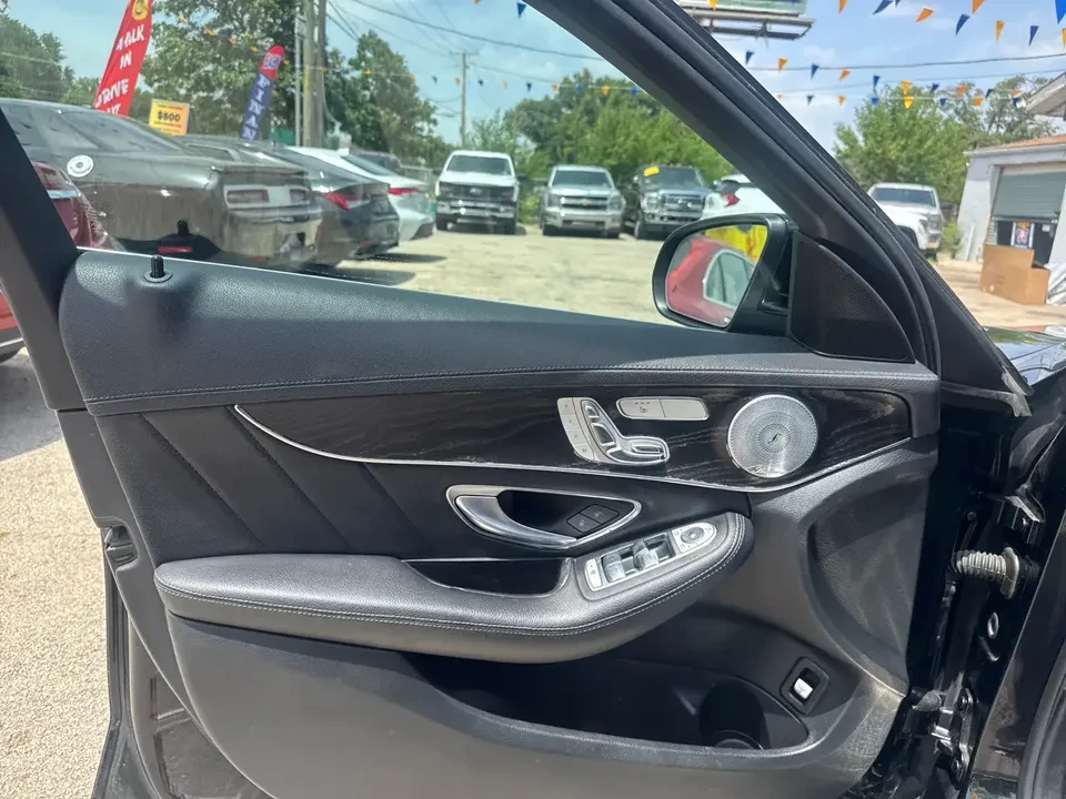 2015 Mercedes-Benz W205 C-Class - Image 12 of 20