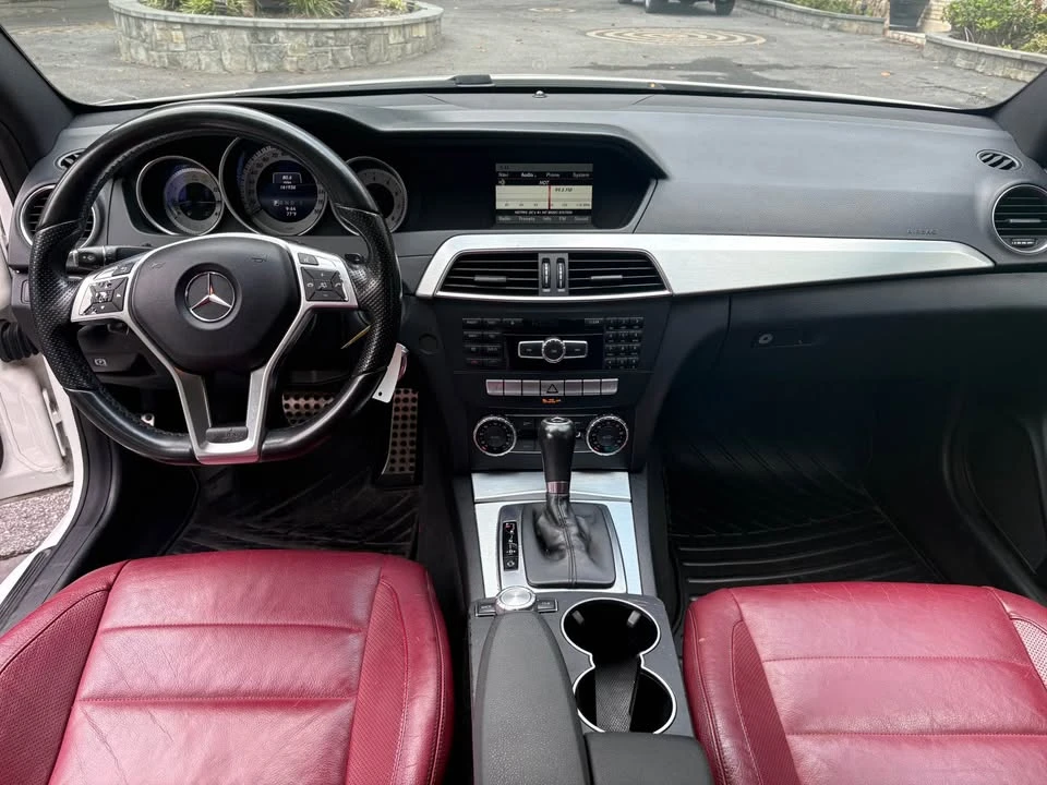 2015 Mercedes-Benz W205 C-Class - Image 9 of 15