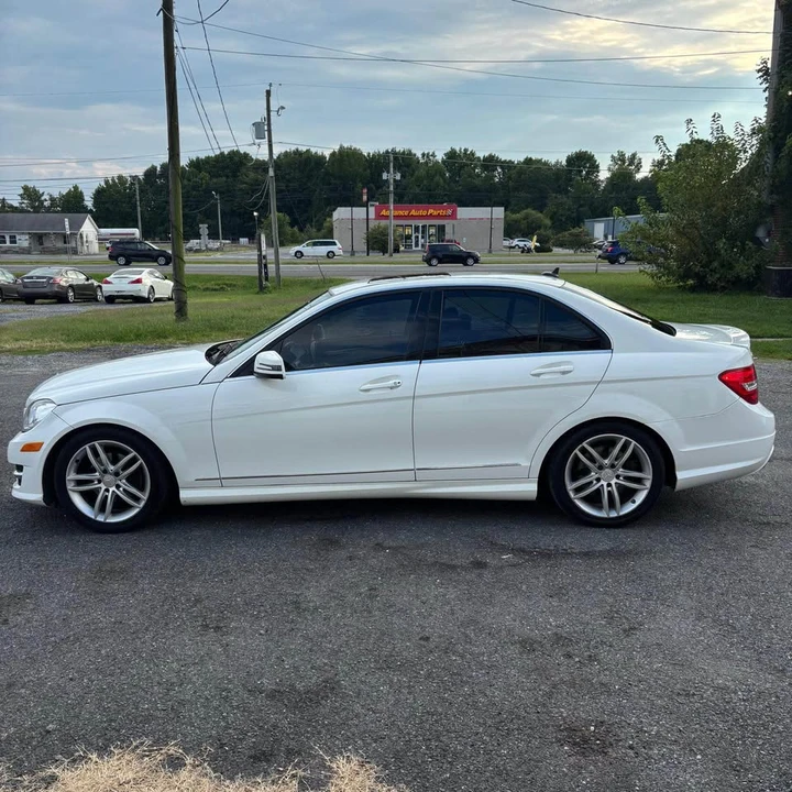 2015 Mercedes-Benz W205 C-Class - Image 9 of 13