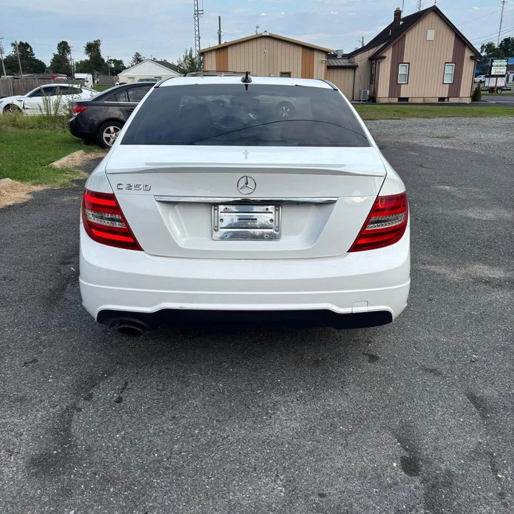 2015 Mercedes-Benz W205 C-Class - Image 8 of 13
