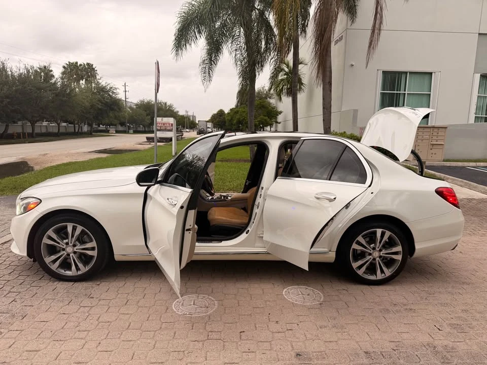 2015 Mercedes-Benz W205 C-Class - Image 4 of 18