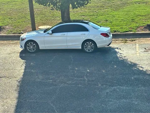 2015 Mercedes-Benz C-Class C 300 4MATIC Luxury Sedan 4D