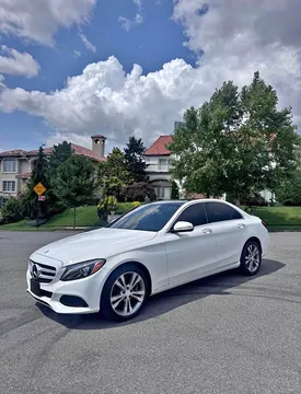 2015 Mercedes-Benz C-Class C 300 4MATIC Luxury Sedan 4D