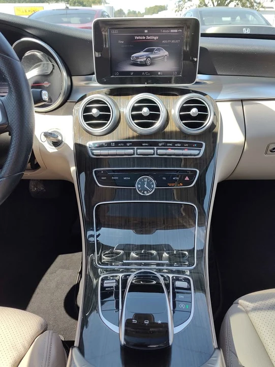 2015 Mercedes-Benz W205 C-Class - Image 12 of 20