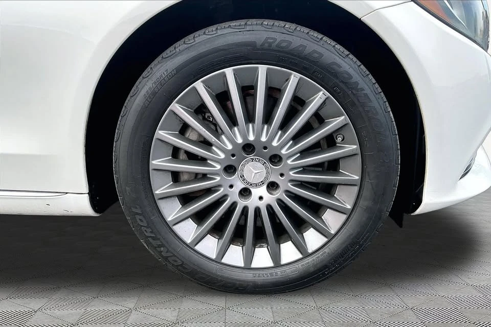 2015 Mercedes-Benz W205 C-Class - Image 9 of 20