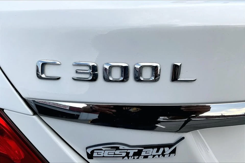 2015 Mercedes-Benz W205 C-Class - Image 8 of 20
