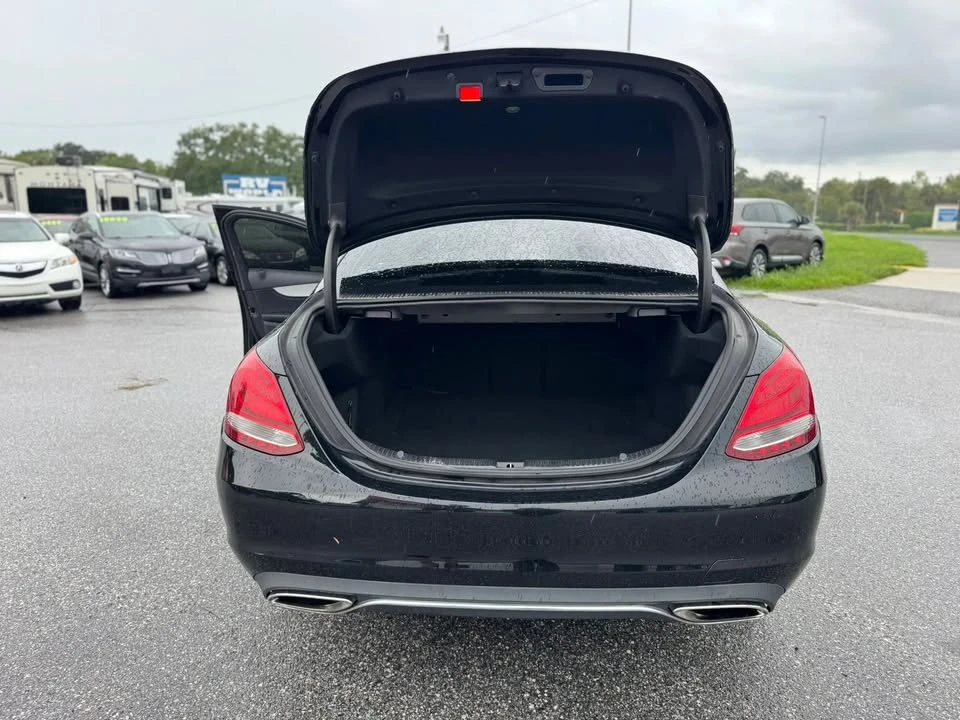 2015 Mercedes-Benz W205 C-Class - Image 10 of 17