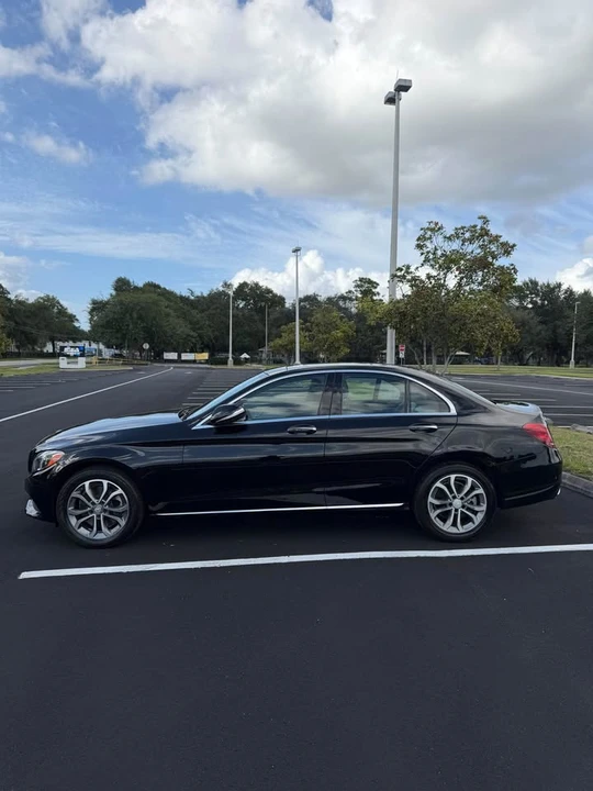 2015 Mercedes-Benz W205 C-Class - Image 3 of 11