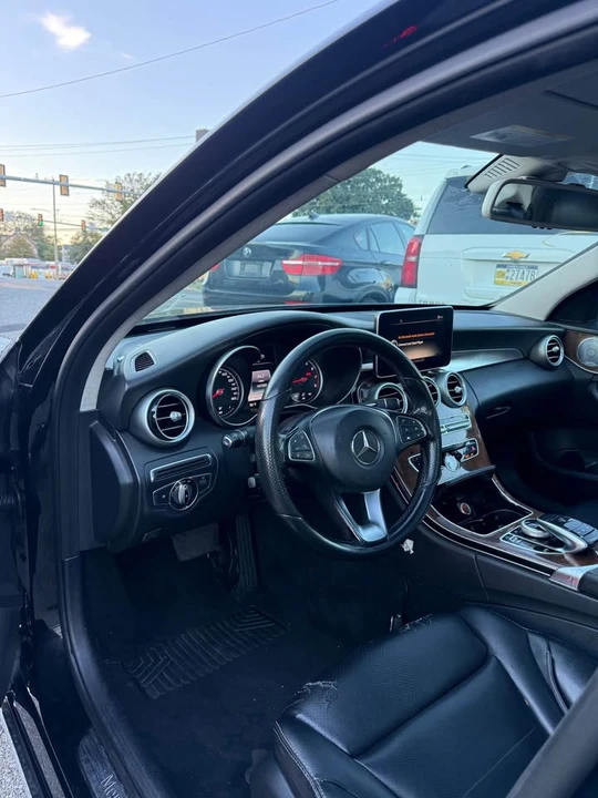 2015 Mercedes-Benz W205 C-Class - Image 7 of 11