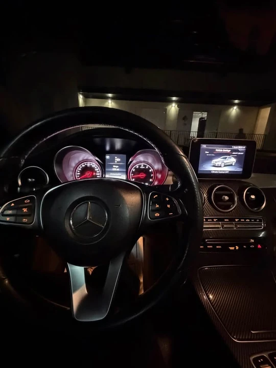 2015 Mercedes-Benz W205 C-Class - Image 11 of 12