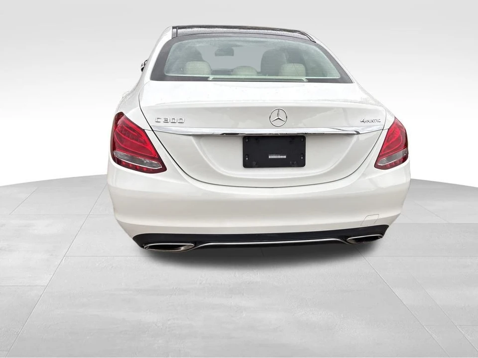 2015 Mercedes-Benz W205 C-Class - Image 9 of 12