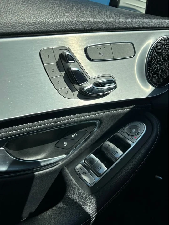2015 Mercedes-Benz W205 C-Class - Image 8 of 14
