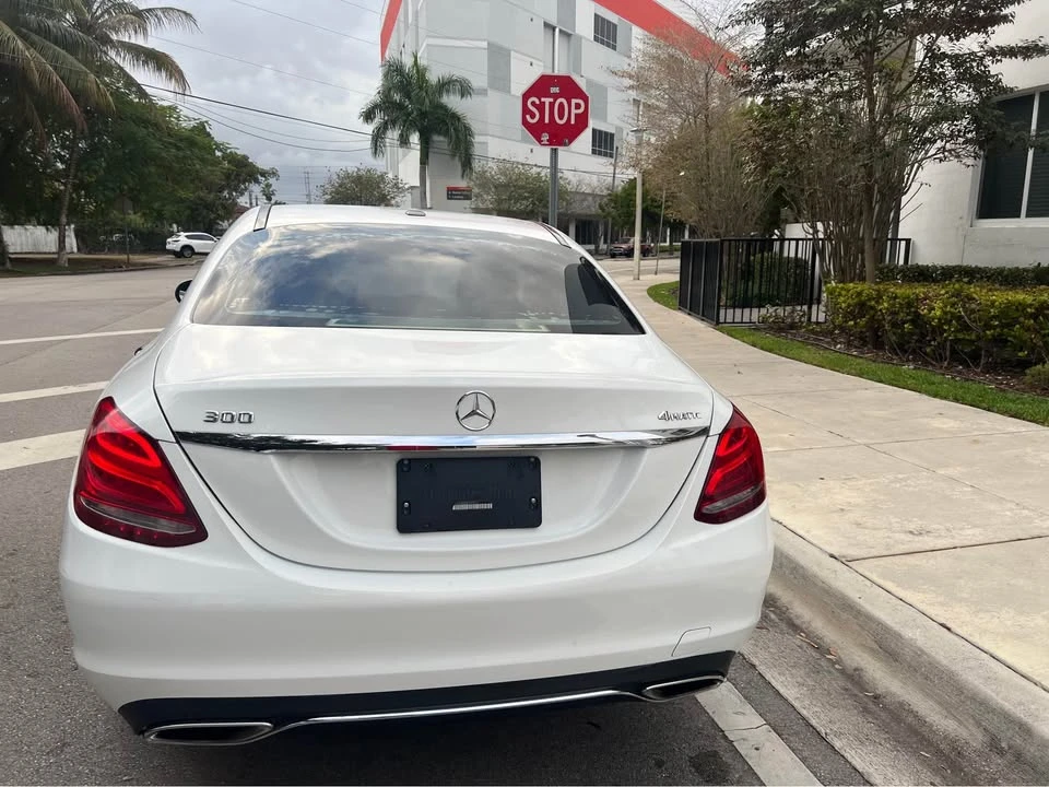2015 Mercedes-Benz W205 C-Class - Image 4 of 20