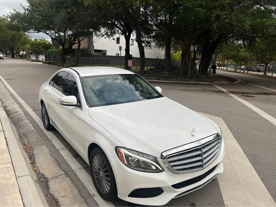 2015 Mercedes-Benz W205 C-Class - Image 8 of 20