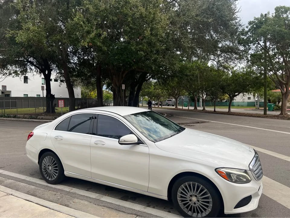 2015 Mercedes-Benz W205 C-Class - Image 9 of 20