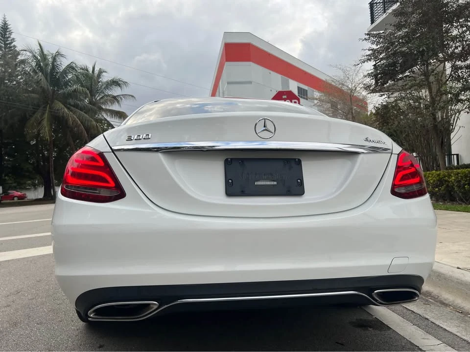 2015 Mercedes-Benz W205 C-Class - Image 14 of 20
