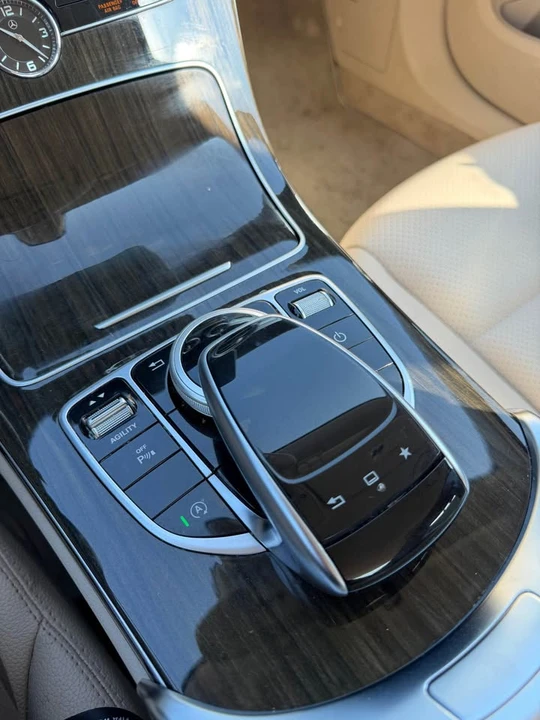 2015 Mercedes-Benz W205 C-Class - Image 13 of 14