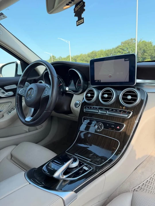 2015 Mercedes-Benz W205 C-Class - Image 8 of 14