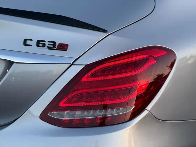 2015 Mercedes-Benz W205 C 63 AMG - Image 12 of 21