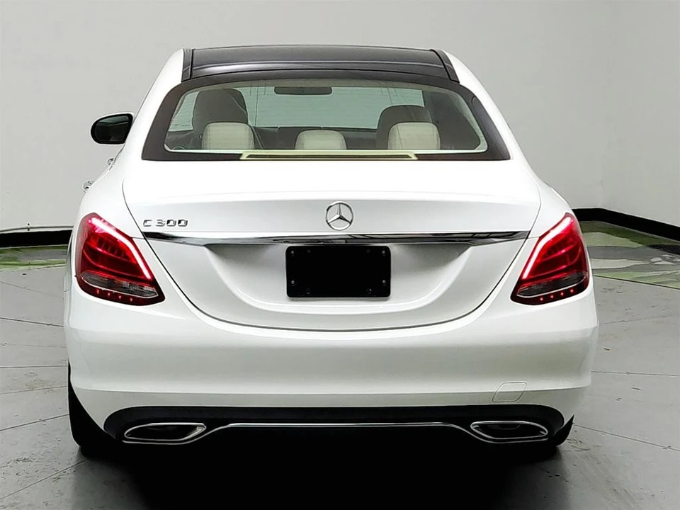 2015 Mercedes-Benz W205 C-Class - Image 6 of 12