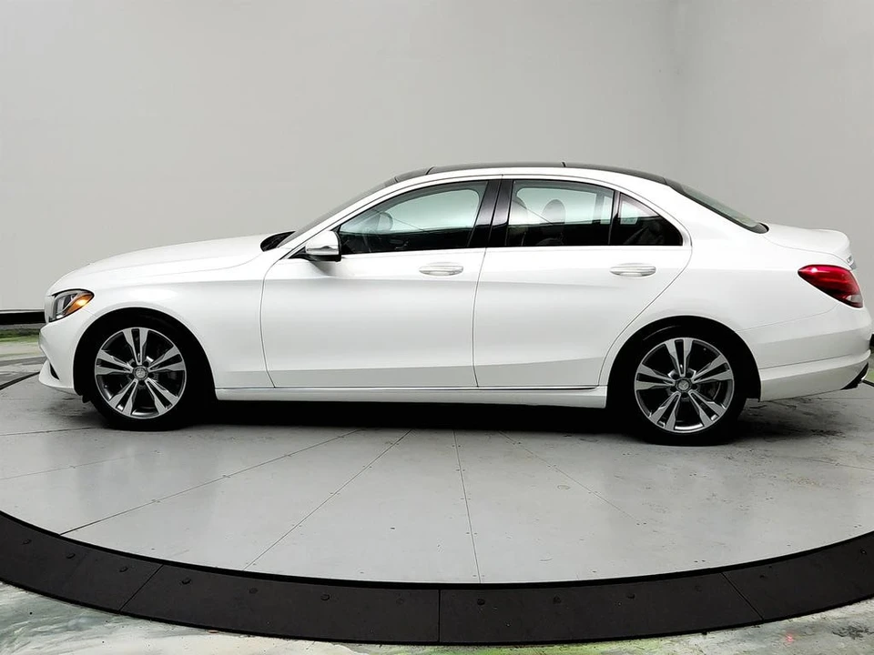 2015 Mercedes-Benz W205 C-Class - Image 8 of 12