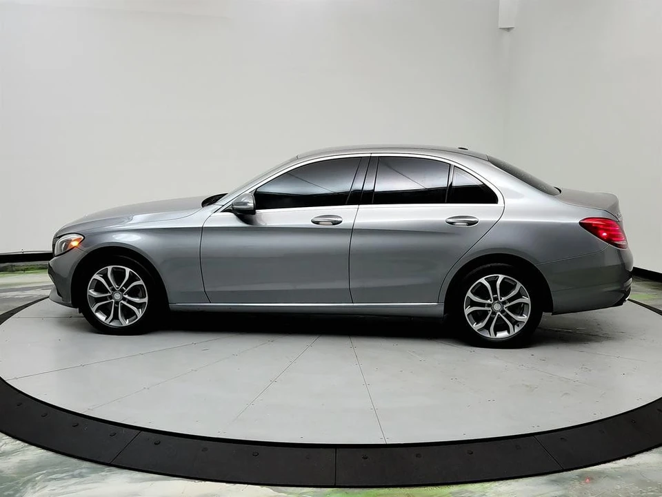 2015 Mercedes-Benz W205 C-Class - Image 8 of 12