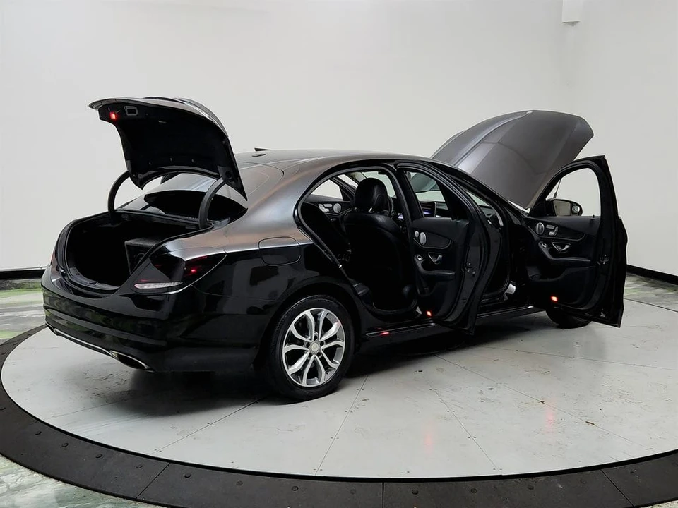 2015 Mercedes-Benz W205 C-Class - Image 11 of 12